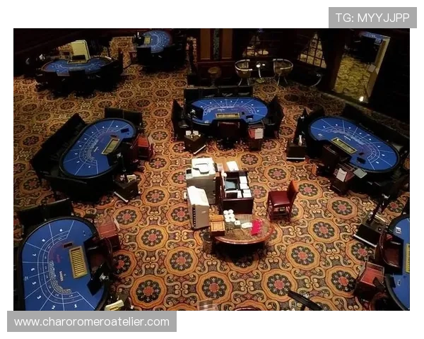 掌握百家乐和21点的基本规则与高级技巧，提升你的赢钱几率和游戏体验